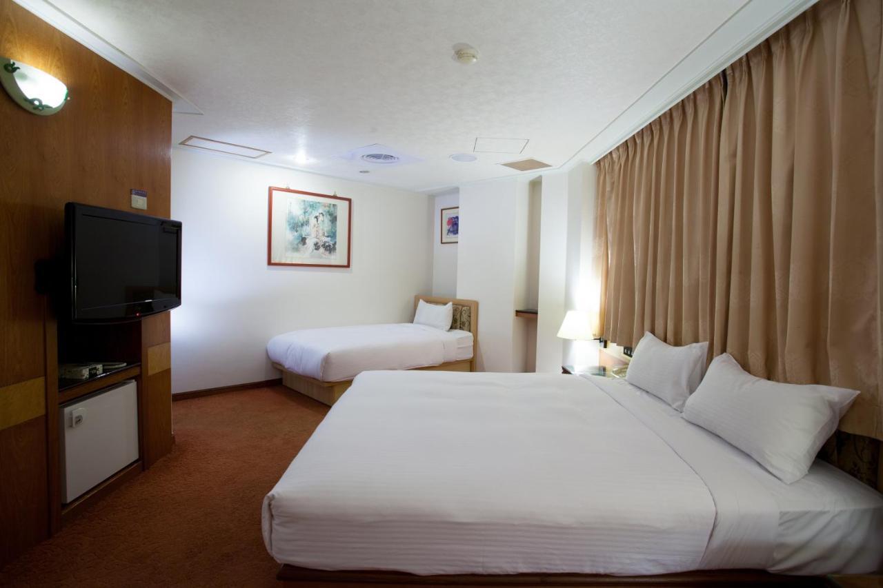 טאויואן Hara Zuru Hotel מראה חיצוני תמונה