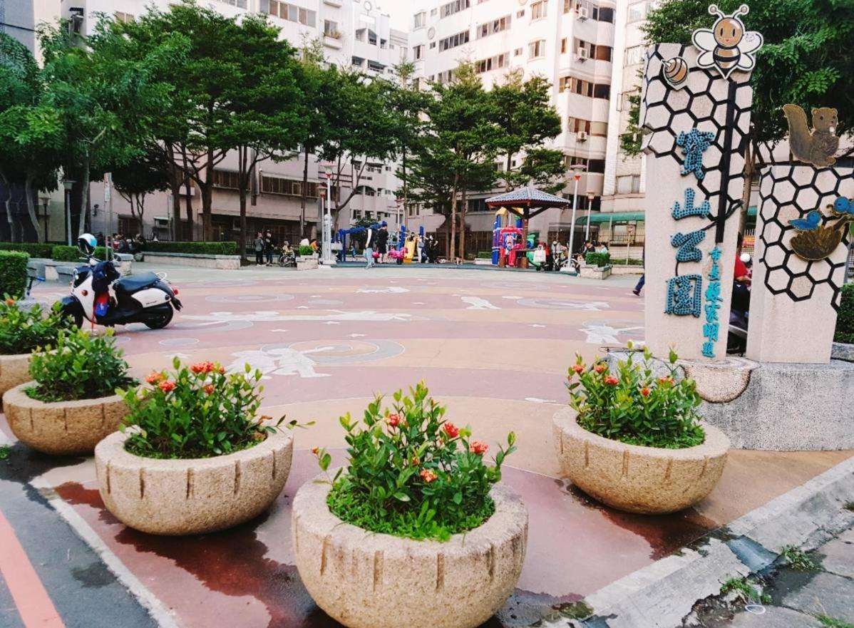 טאויואן Hara Zuru Hotel מראה חיצוני תמונה